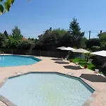 3 étoiles - Piscine - Eecbgf Urt
