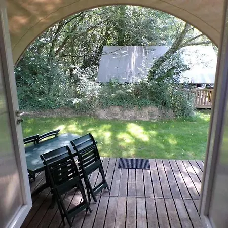 3 Etoiles - Piscine - Eecbgf