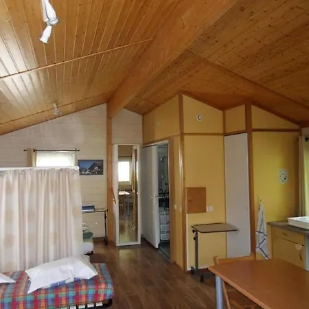 Lüks kamp alanı Zecamping 3 Etoiles Piscine Dog Friendly Bien-etre Locatif 16m2 6 Pers