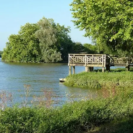 Campingplads Zecamping 3 Etoiles Avec Piscine Chauffee Snack Bar Et Restaurant 3*