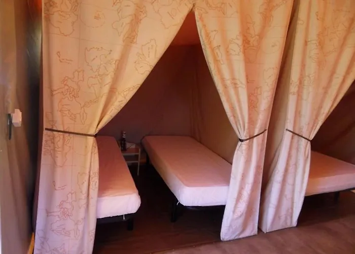 Kemp Camping 3 Etoiles - Piscine - Eecbgf Urt