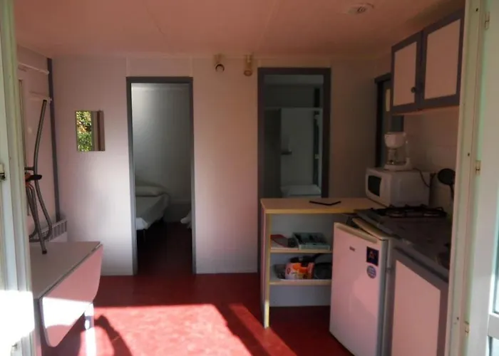 Campeggio 3 étoiles - Piscine - Eecbgf Urt