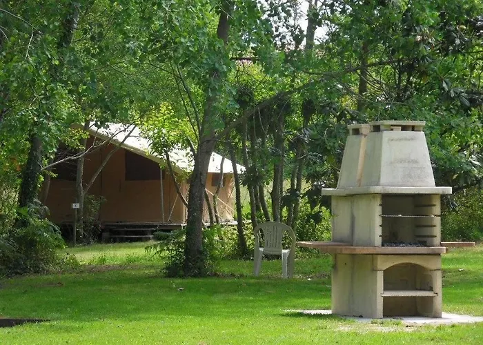 3 étoiles - Piscine - Eecbgf Campeggio Urt